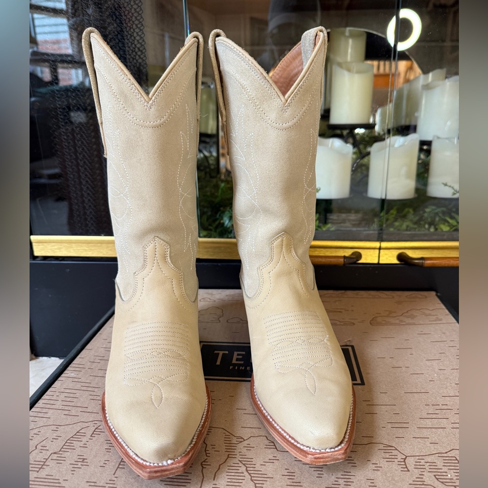 Tecovas Cream Heeled Boots